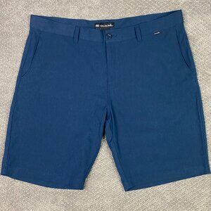 NWOT Travis Mathew Beck Shorts Men's 40 Blue Stretch Golf 1MY726